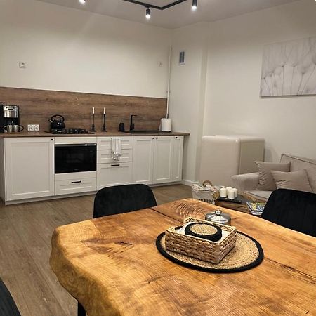 Apartamenty Aleja Jana Pawla II Wągrowiec Esterno foto