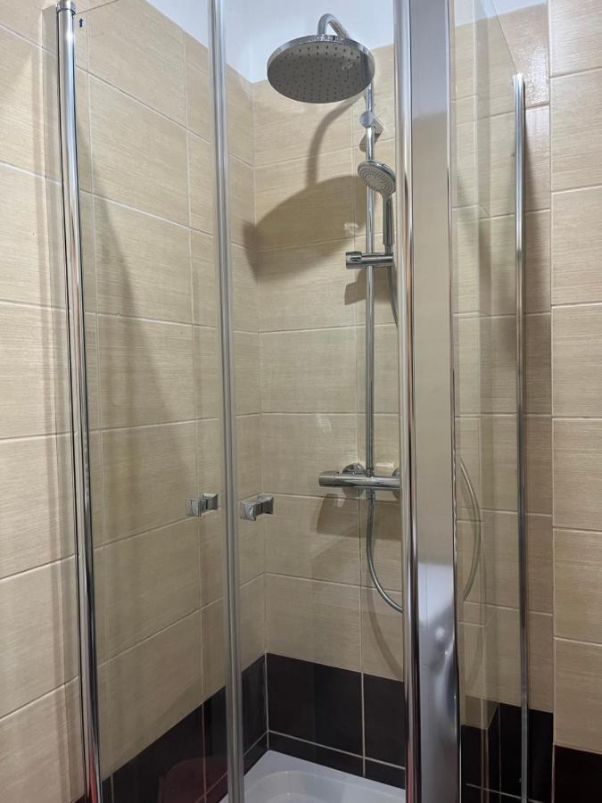 Apartamenty Aleja Jana Pawla II Wągrowiec Esterno foto